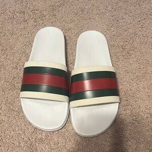 Gucci Slides (white)